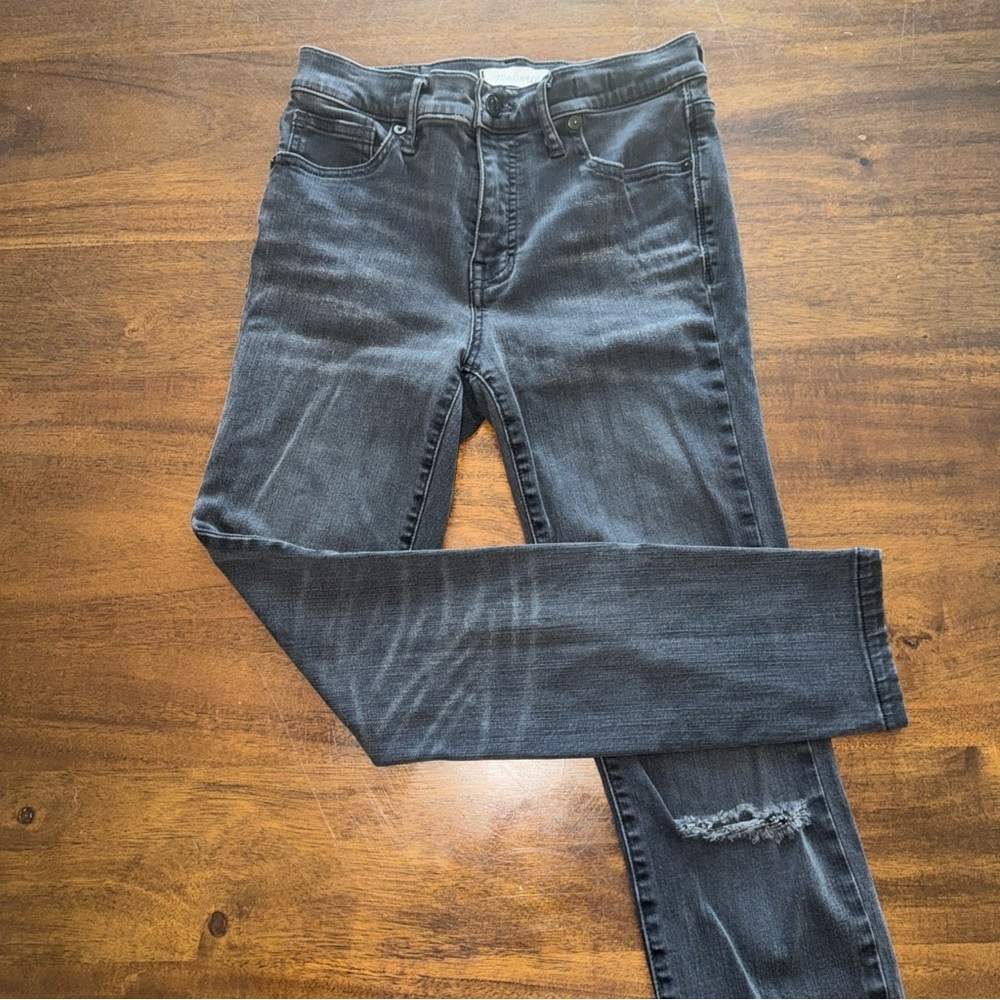 Madewell Jeans Womens Size 26 Black Denim 9" High Rise Skinny Distressed